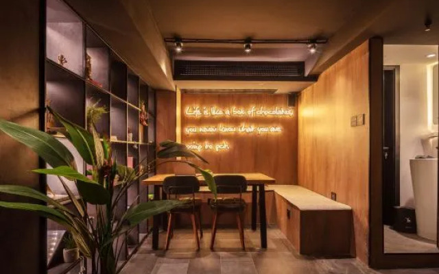 Iforest Hostel (The Bund, Nanjing East Road Pedestrian Street)