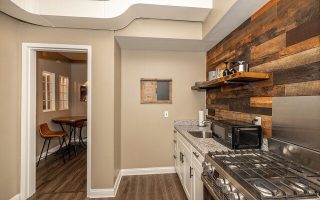 Monmouth Loft 3