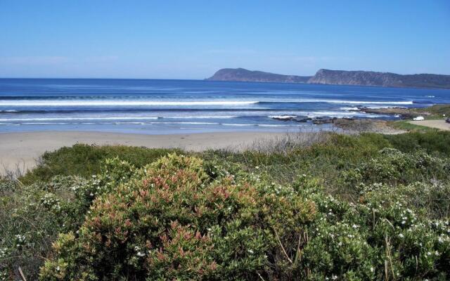 Cloudy Bay Beach House