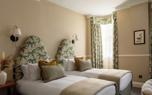 The Drayton Court Hotel