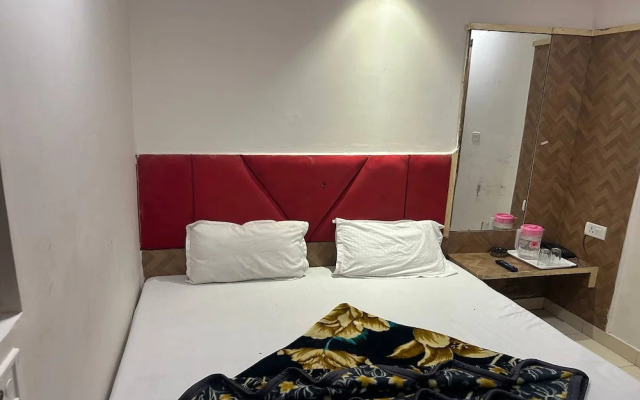 Shree Lodge Near New Delhi Railway Station, Paharganj