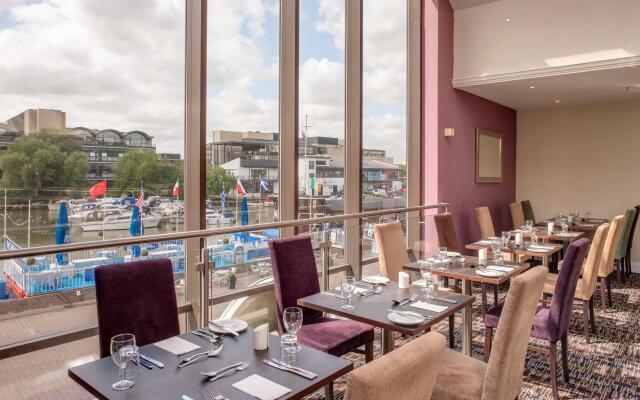 Holiday Inn Lincoln by IHG