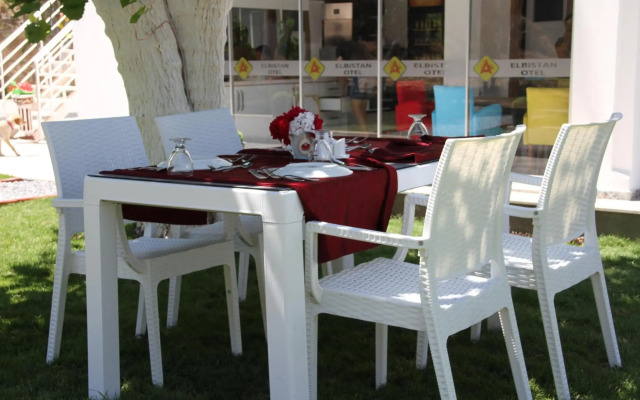 Aelbistan Otel