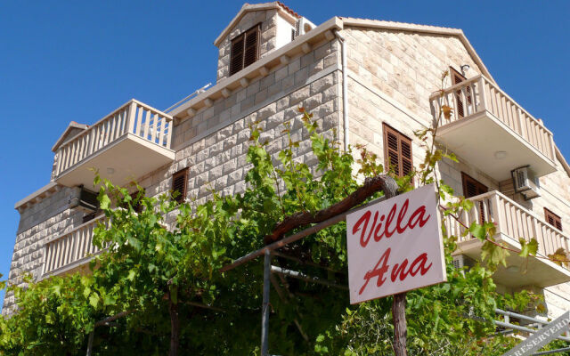 Villa Ana