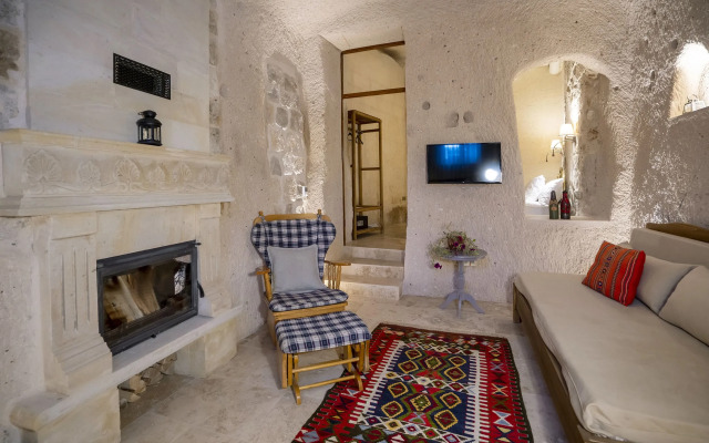 Peristyle Cave Cappadocia - Special Class