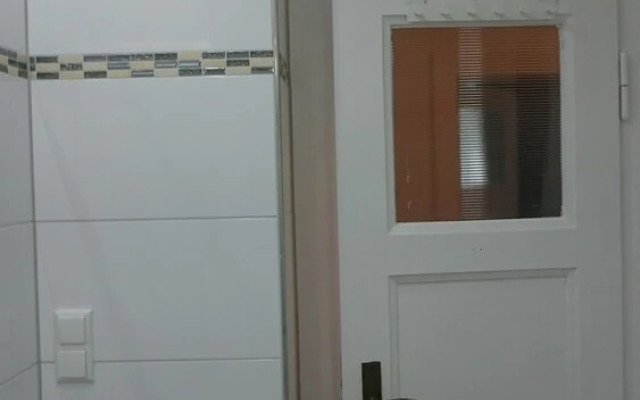 AVI City Apartments GoodHouse