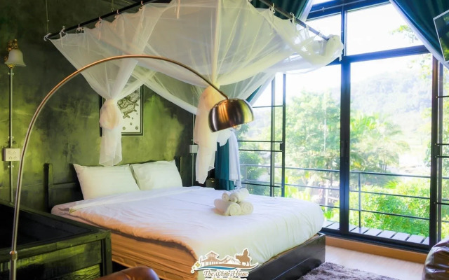 The White House Boutique Chiangrai