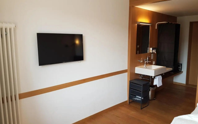 Hotel Hecht Am Rhein