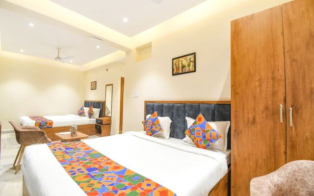 Fabhotel Prime The Golden Plaza