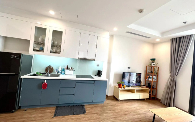 2 Bedrooms in luxury @Vinhomes Green Bay Ha Noi.
