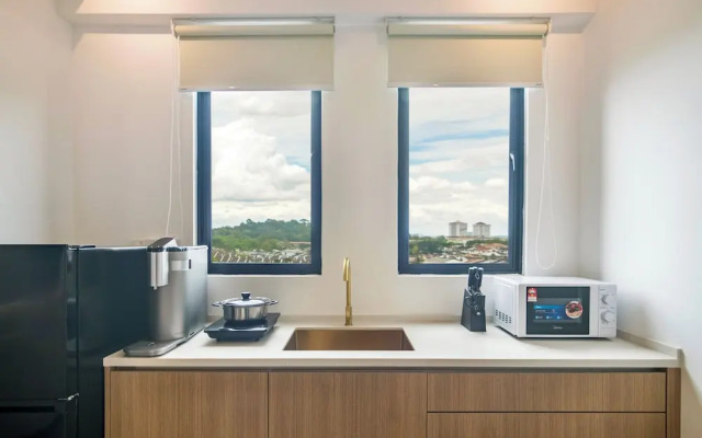 MARC Co - Living