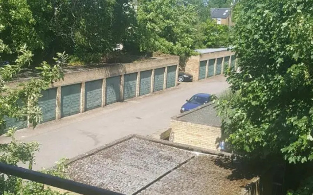 38 Cambanks 2 double bedroom apartment