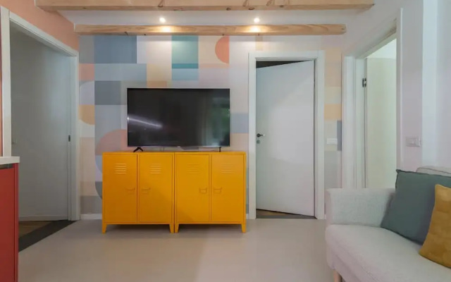 w Stylish 2BR Near Navigli City Landmarks