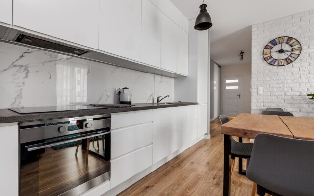 Frey Homes Suite - Blisko plazy