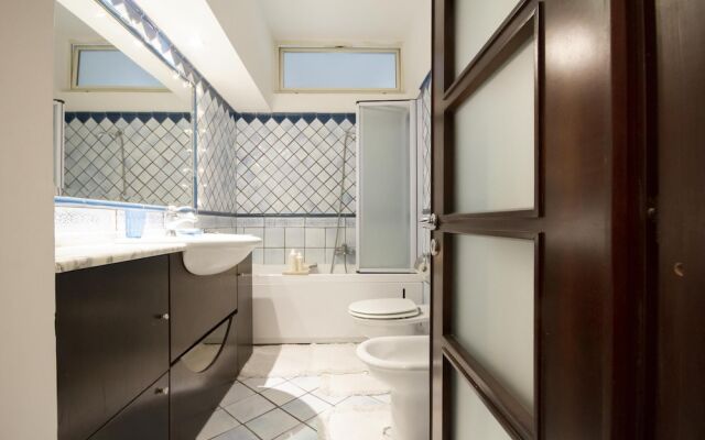 B B Residenza Malaterra - Camera Napoli Barocca