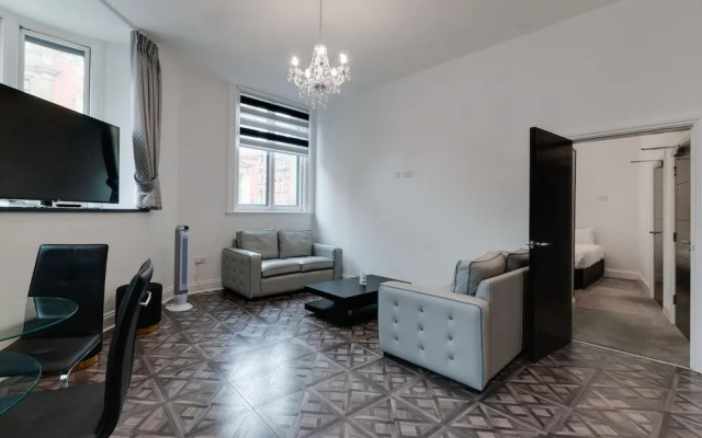 Temple Court Cavern Quarter Apartments
