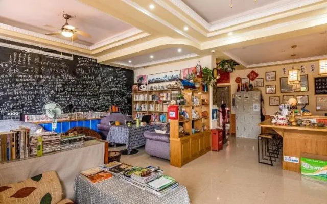 Zhoushan Donghai Hostel