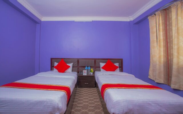 Oyo 300 Farm House Resort