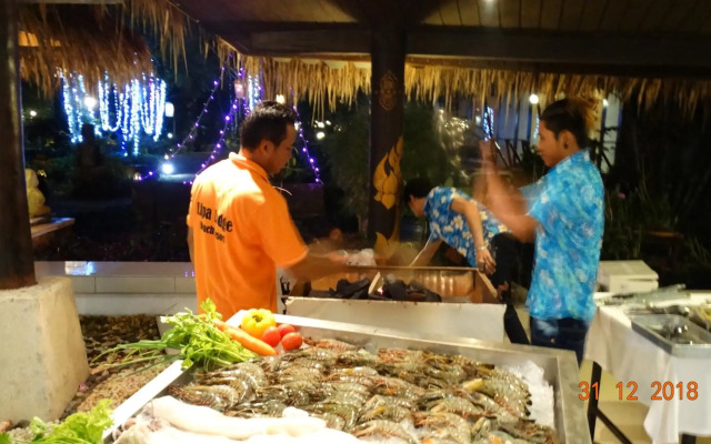 Lipa Lodge Resort