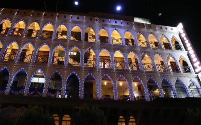 FabHotel Shivangan