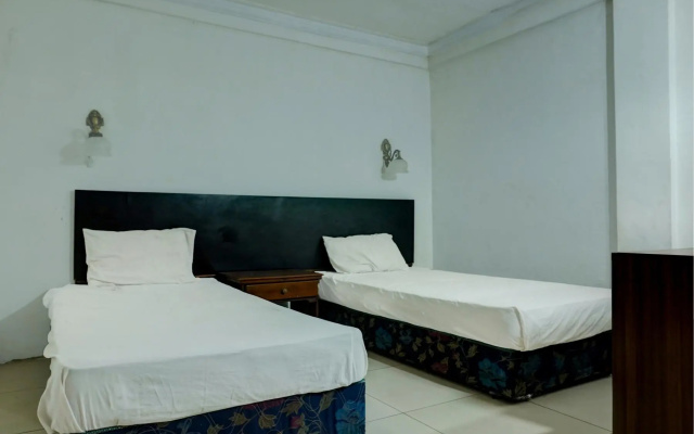 Hotel O Ervina Homestay Syariah Batakan – Guest Rooms – Kandangan Lama