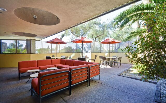 DoubleTree by Hilton Phoenix North