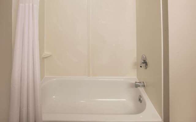 La Quinta Inn & Suites by Wyndham Mechanicsburg - Harrisburg