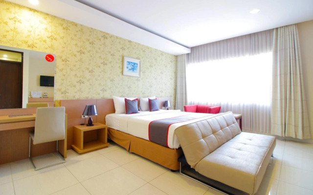 Collection O Pasteur Near Paris Van Java Mall Formerly Sweet Karina