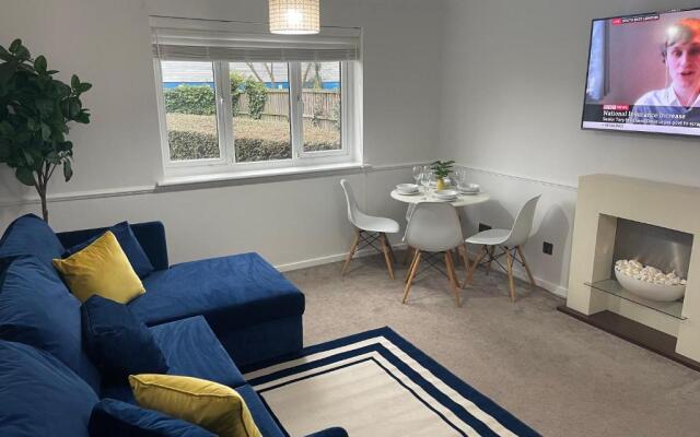 Modern 1 Bed ground floor apartment