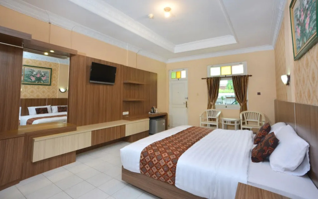 Capital O 606 Hotel Bhinneka