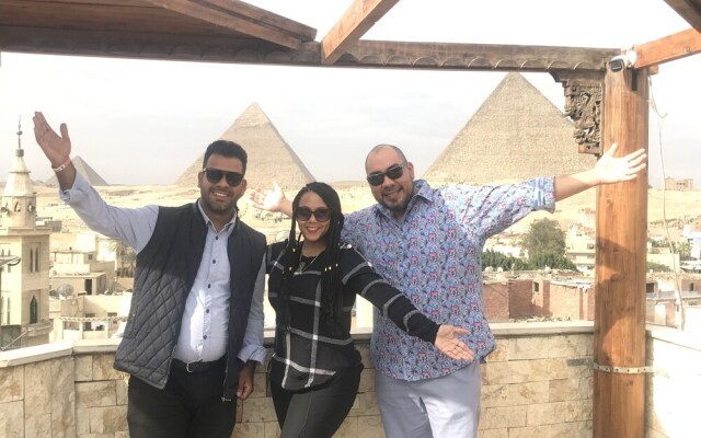 City pyramids inn