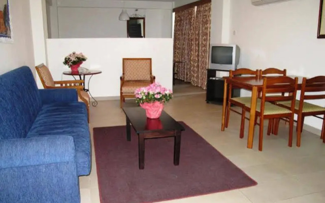 Eleonora Hotel Apartments