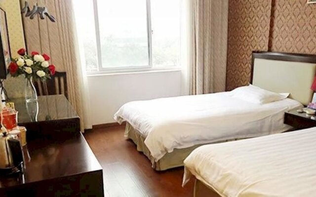 Jinyi Business Hotel