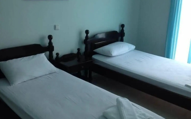 Yiannis Apartments