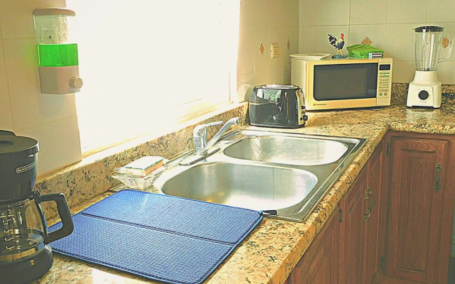 "quiet And Well-kept Apartment Garden Views. Playa Bavaro"