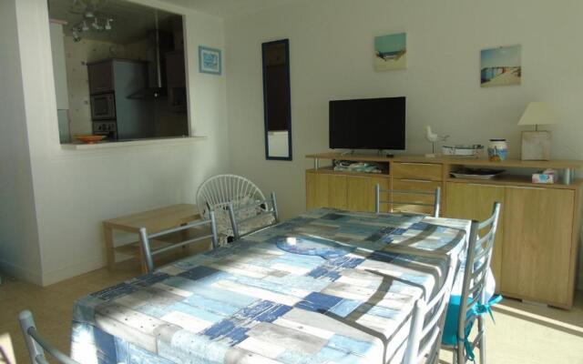 Appartement Saint-Jean-de-Monts, 3 pièces, 6 personnes - FR-1-83-47