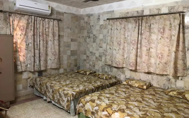 Rukmavati Guest House