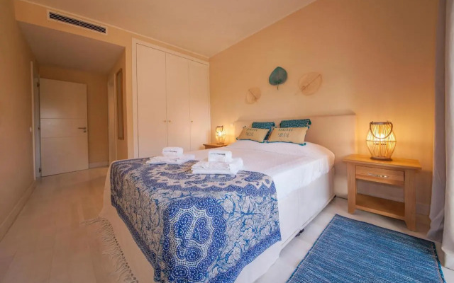 B02 - Fantastic Apartment with Pool