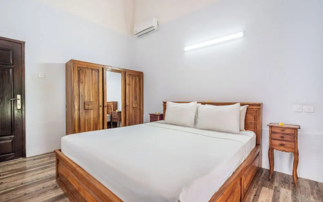 Surya Villa – Guest Rooms – Candi Dasa