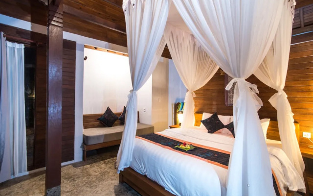 D'Byas Beach Club and Villa