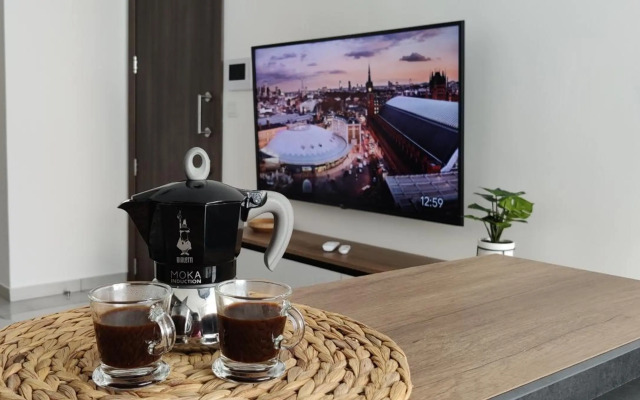 Ideal Location, Stylish 1BR Apartment with Free Parking