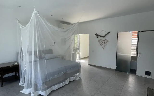 Luxury 4 bed Villa - Private Pool - Sleeps 8