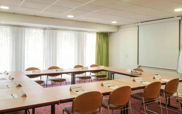 ibis Setubal