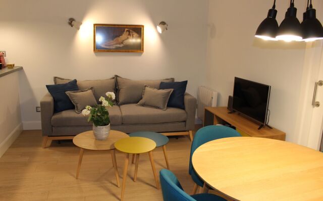 Stylish Apartment in Heart of Malasaña