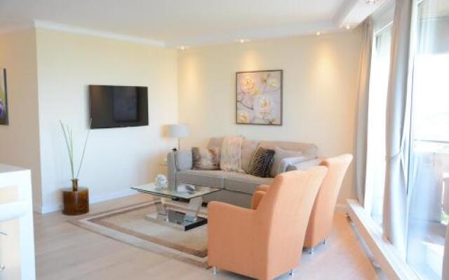 Luxury apartment near trade fair