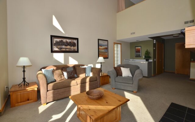 The Lodges at Blue Mountain - Chateau Ridge Condos