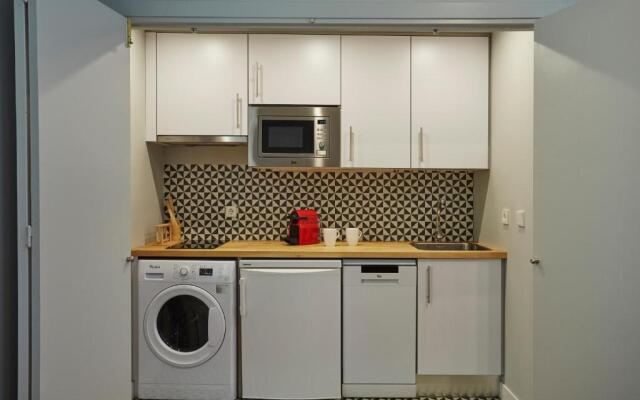 LEEWAYS APARTMENT V in ALCALÁ 99