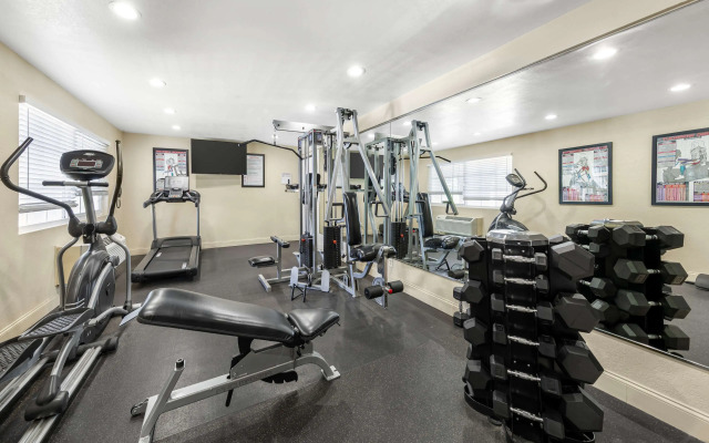 Best Western Plus Ontario Airport & Convention Center