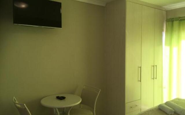 Kali Guesthouse