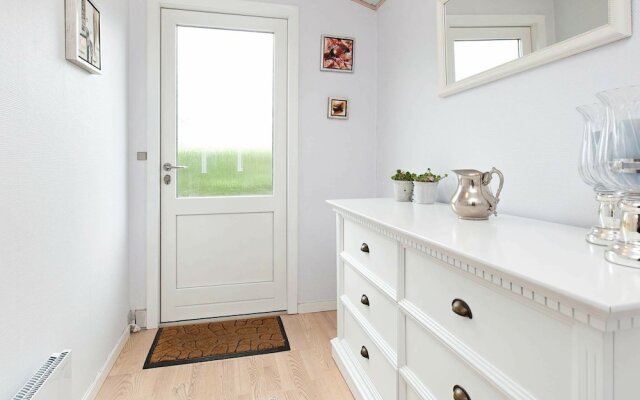 Luxurious Holiday Home With Whirlpool at Dannemare Lolland